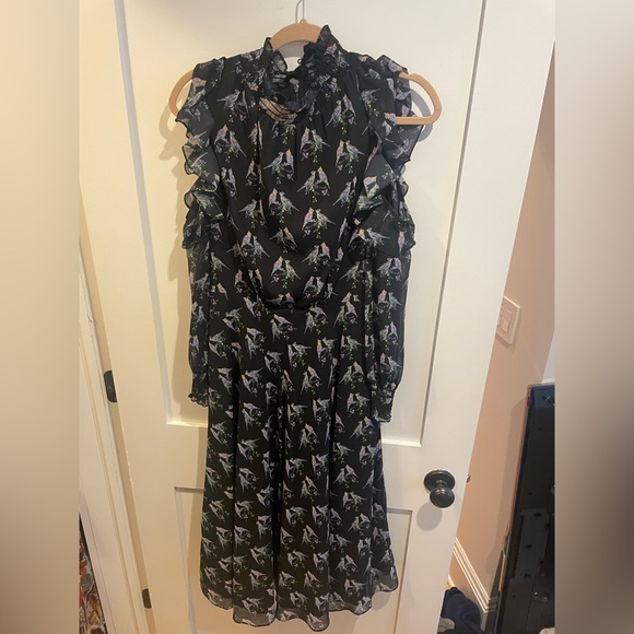 Ted Baker bird dress (exposed shoulders) - Picture 1 of 3